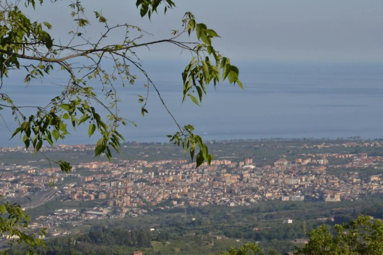 Holiday home Casa Vacanza La Papuzza Mare E Etna Villa Mascali